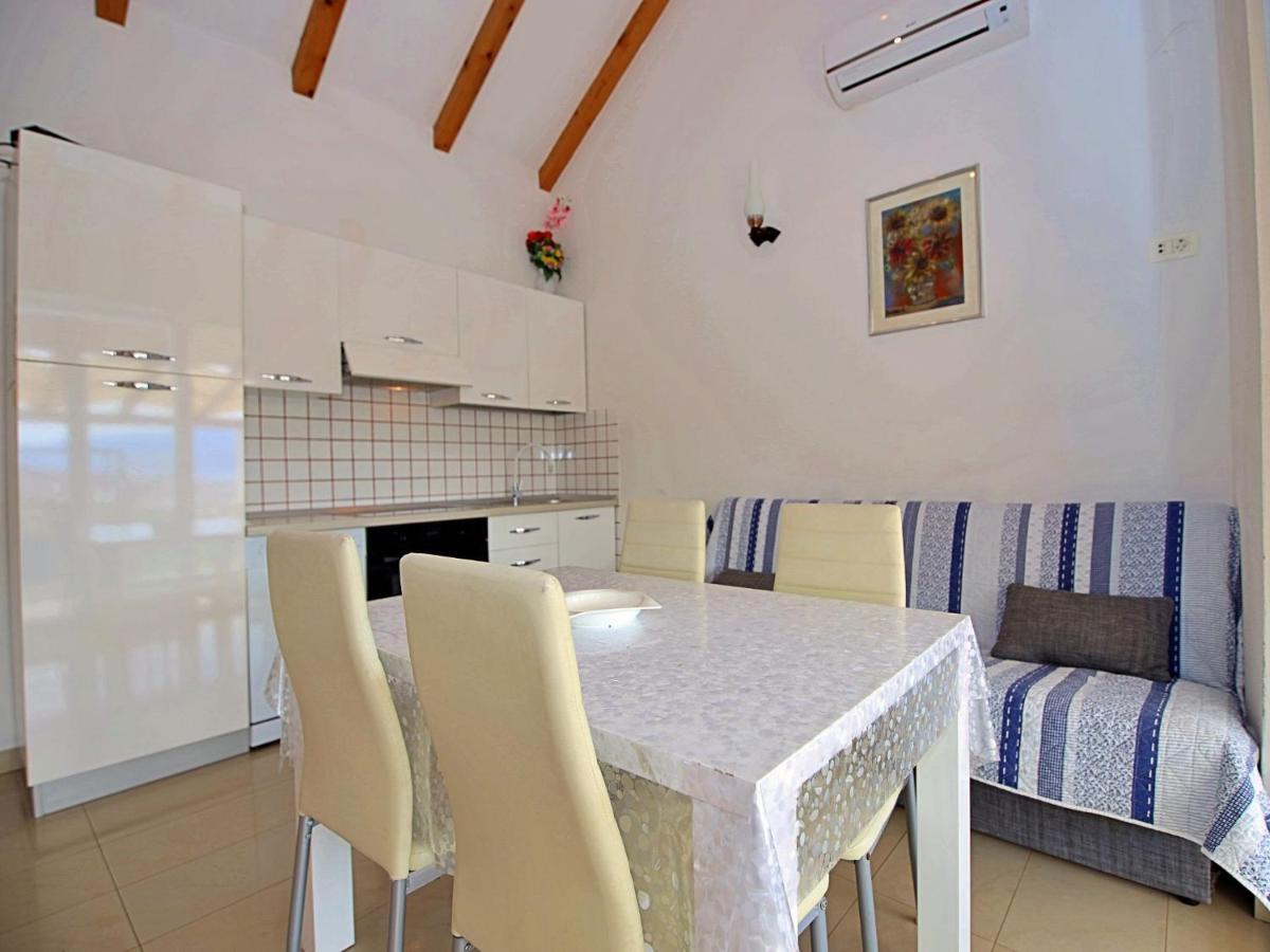 Holiday Home Villa Tonka By Interhome Sutivan Exterior photo